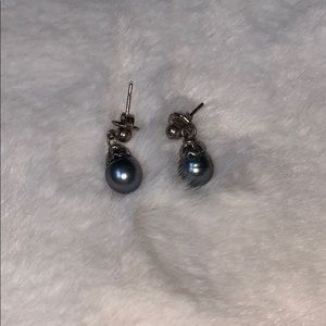 Black Pearl Earrings